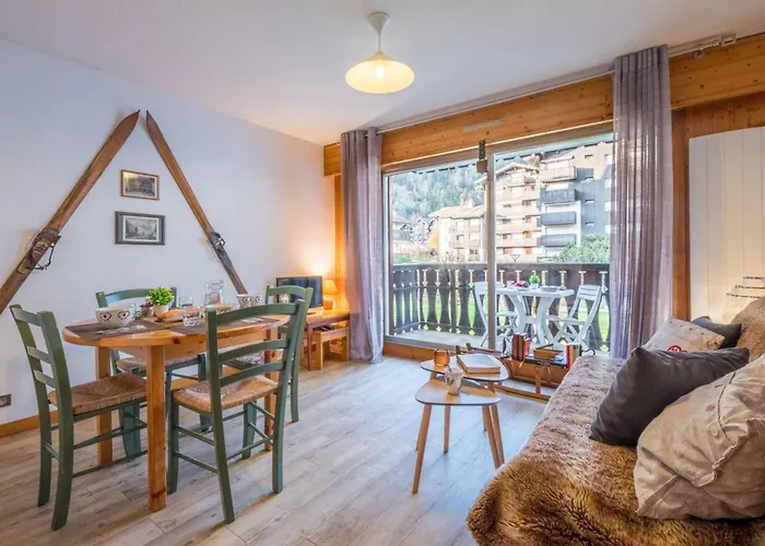 Near The Slopes Of Chamonix-mont-blanc - Balcony